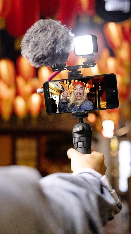 Comment Vlogger avec son Telephone-Portable soirée