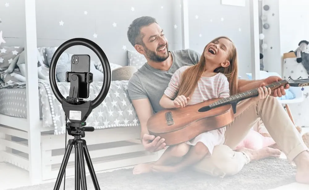 Trépied téléphone Led26 illustration famille