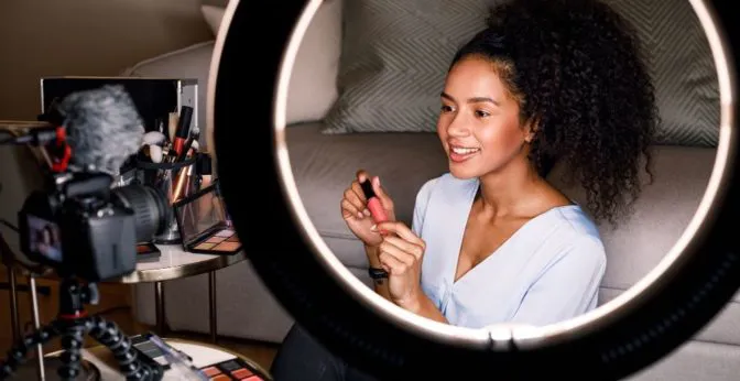 Trépied anneau lumineux vlog maquillage