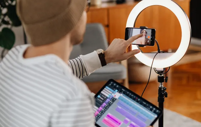 Les accessoires pour la vidéo sur téléphone