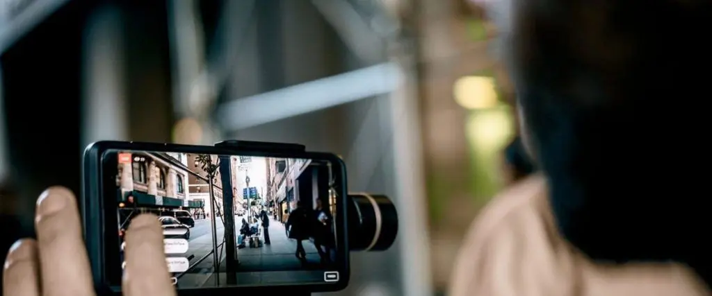 Comment transformer votre smartphone en caméra professionnelle?